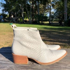 Freda Salvador Cream Booties